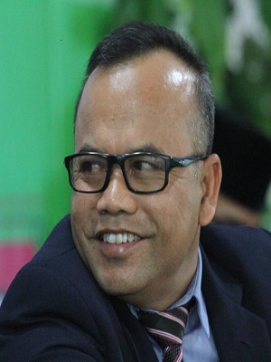 Dr Nurmawan M Ag